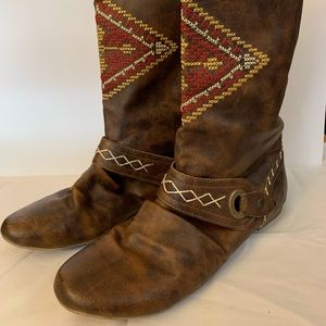 Bull Boxer brown boots
